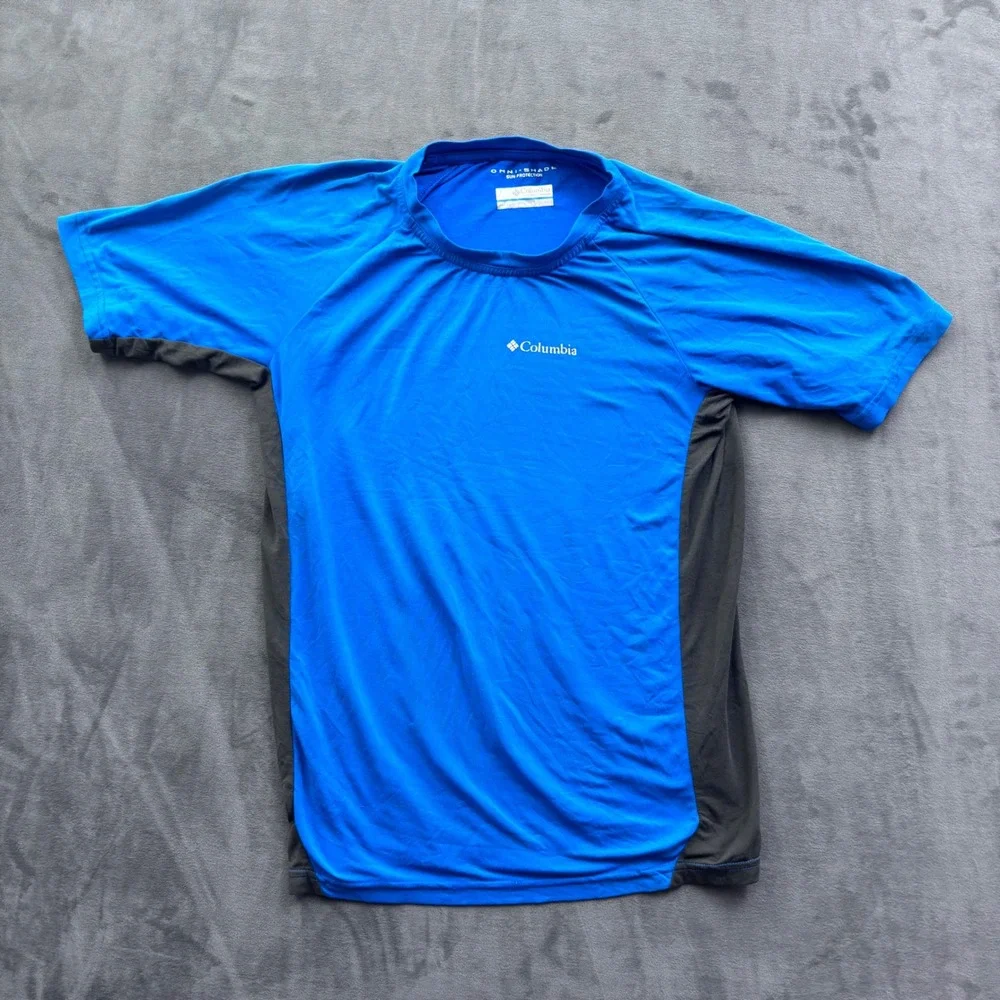 Columbia Boys Blue Omni-Shade Sun Protection Performance T-Shirt Size M 10/12